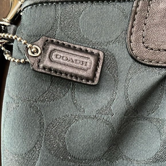 Coach Ashley Signature Large Wristlet - Picture 5 of 8